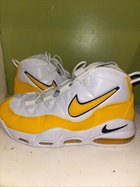 Authentic Nike Air Max uptempo 95 2019 lakers Basketball Shoes. Size 9 New